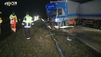 RTL Nieuws Ravage op Afsluitdijk door gladheid