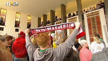 RTL Z Nieuws Enschede huldigt FC Twente op stadhuis