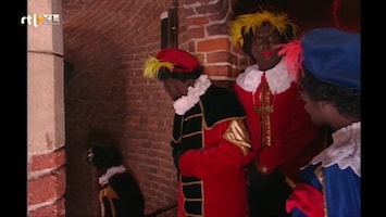 De Club Van Sinterklaas & Paniek In De Confettifabriek \
