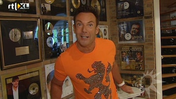 RTL Boulevard Gerard Joling heeft gestolen schoenen terug