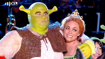 RTL Boulevard Cast Shrek ziet decor voor het eerst