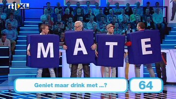De Jongens Tegen De Meisjes De mannen gaan los in de letterpakken