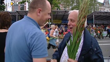 RTL Nieuws Gladiolen voor toiletvrijwilliger Vierdaagse