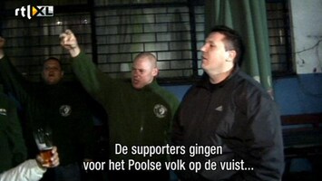 Voetbalhooligans Poolse fans streden tegen communisme