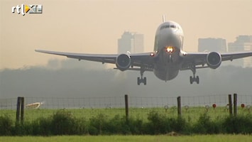 RTL Nieuws 'Vliegveiligheid Schiphol in gevaar'