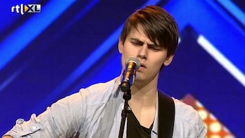 X Factor Haris Alagic leeft muziek