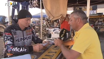 RTL GP: Dakar 2011 Dakar 2011 - Hans-Jos Liefhebber legt roadbook uit