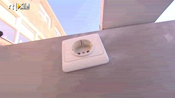 Eigen Huis & Tuin Bonus: stopcontact plaatsen in badkamer