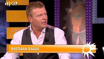 RTL Boulevard Bastiaan Ragas krijgt er wel heel veel voor terug