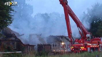 RTL Nieuws Drentse boerderij verwoest door brand