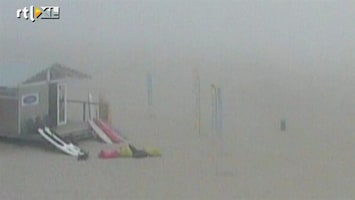RTL Nieuws Mist verpest dagje strand