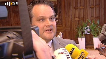 RTL Nieuws De Jager zoekt steun voor bezuinigingen