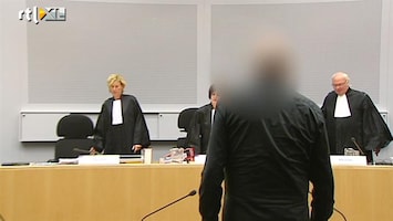 RTL Z Nieuws Ad van den Berg, voorzitter Pedoclub, krijgt 3 jaar cel: een toelichting