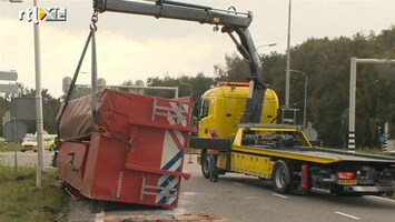 RTL Nieuws Brandweerwagen gekanteld