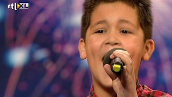 Het Beste Van Got Talent Worldwide 12-jarige imponeert met Jackson-song