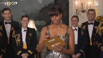 RTL Nieuws Michelle Obama reikt Oscar voor beste film uit