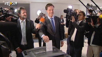 RTL Nieuws Mark Rutte brengt stem uit op zijn oude basisschool