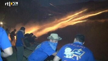 RTL Nieuws Vuurwerkoorlog op Grieks eiland