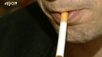 RTL Z Nieuws Clean Air Nederland wil roken in kleine kroegen bannen