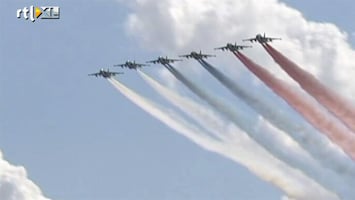 RTL Nieuws Russische luchtmacht viert 100-jarig bestaan spectaculair
