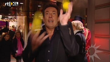 RTL Boulevard Gerard Joling jongleert