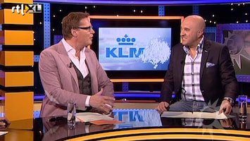 RTL Boulevard Coke in vleugel KLM-toestel