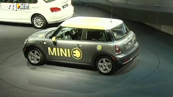 RTL Z Nieuws Werknemers Nedcar ruilen Mitsubishi in voor een Mini