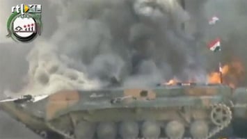 RTL Nieuws Rebellen blazen tank op in Aleppo, Syrië