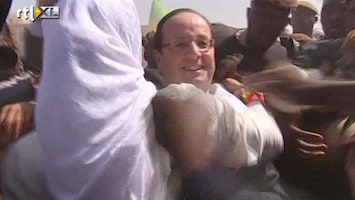 RTL Nieuws Premier Hollande als held onthaald in Mali