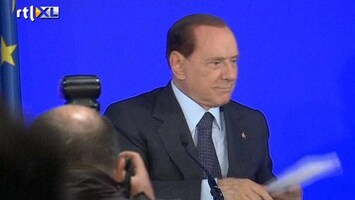 RTL Nieuws Berlusconi: ik treed niet af