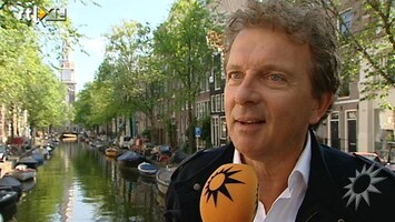 RTL Boulevard Robert Ten Brink doopt Amsterdamse slotjesbrug om tot liefdesnest