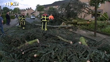 Editie NL Flinke schade door windhoos Montfort