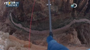 RTL Nieuws Adembenemende stunt: koorddansend Grand Canyon over