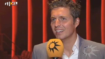 RTL Boulevard Pieter van den Hoogenband onwennig op podium