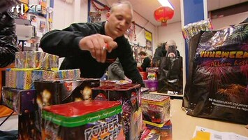 RTL Nieuws Nederlanders weer massaal in de rij voor vuurwerk