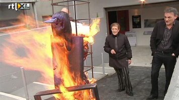 RTL Nieuws Kunstverbranding tegen bezuinigingen