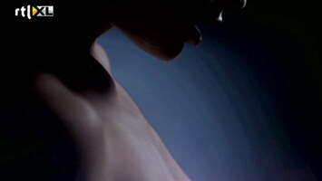 Editie NL Doutzen Kroes naakt voor WNF