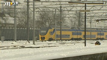 RTL Nieuws NS past vanwege sneeuw dienstregeling aan