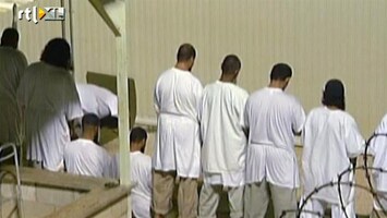 RTL Nieuws Spanning te snijden op Guantanamo Bay