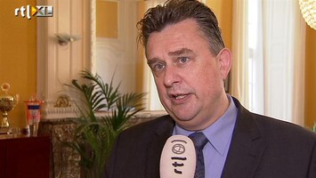 RTL Z Nieuws Oppositie: Kabinet moet juist banen creeëren