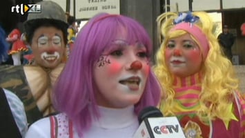 RTL Nieuws Clowns lachen voor vrede in Mexico