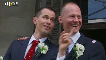 RTL Nieuws Homohuwelijk nu ook voor Britten mogelijk