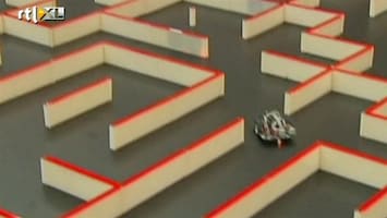 RTL Nieuws Robotmuis lost doolhof supersnel op