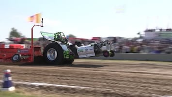 Truck & Tractor Pulling - Tractor Pulling In Cadzand
