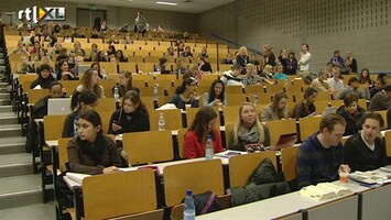 RTL Nieuws Financiële klap voor 20.000 studenten