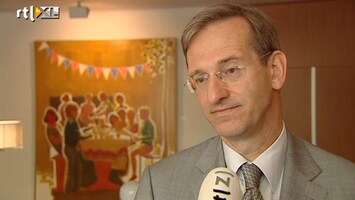 RTL Z Nieuws Lex Hoogduin: we moeten met 'z'n allen langer en harder werken