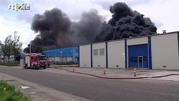 RTL Nieuws Grote brand in snoepfabriek Harlingen