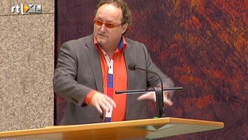 RTL Nieuws PVV'er Graus in oranje naar de Kamer
