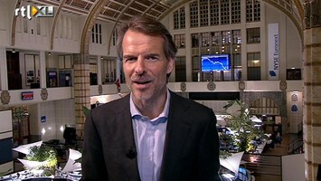 RTL Z Nieuws 17:00 Een rare beursdag, we zakken door de 300 punten voor de AEX