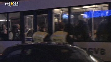 RTL Nieuws Motorbende Satudarah met bus afgevoerd